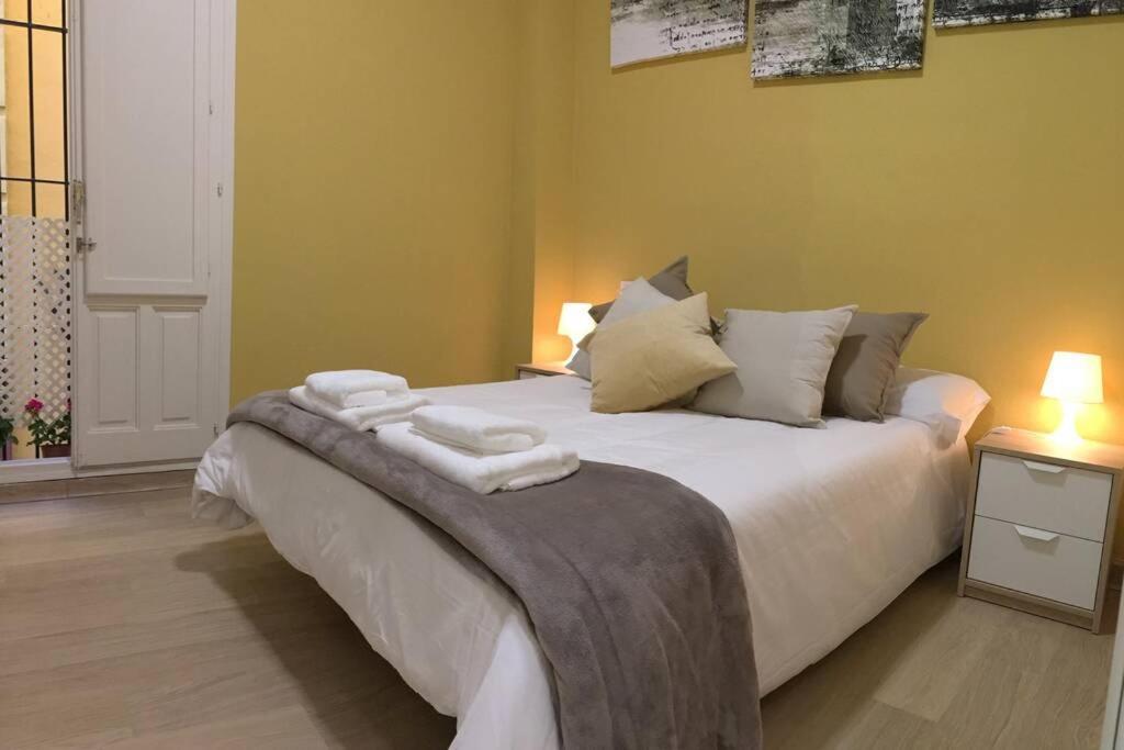 Cozy And Well Located Apartment In The Center Of Sevilla Exteriör bild