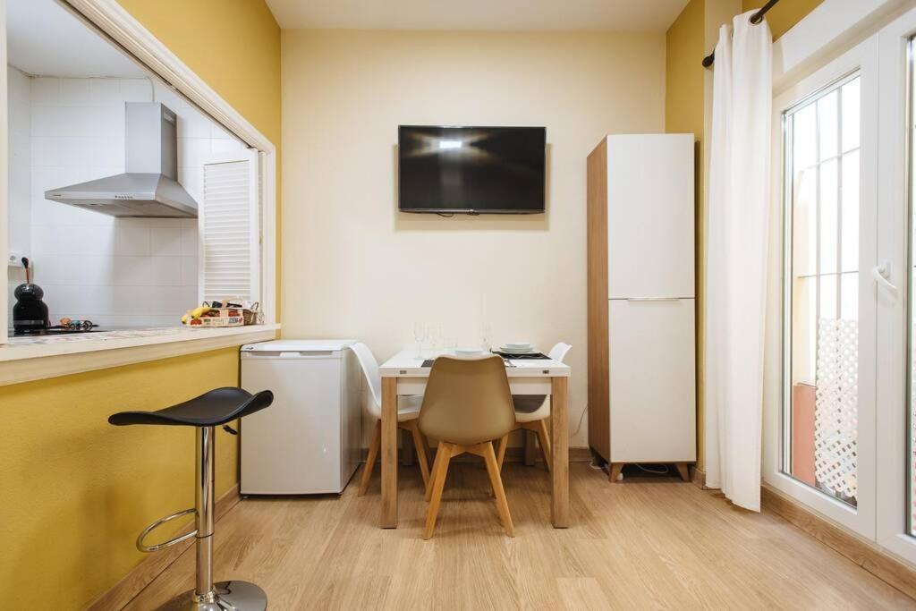 Cozy And Well Located Apartment In The Center Of Sevilla Exteriör bild